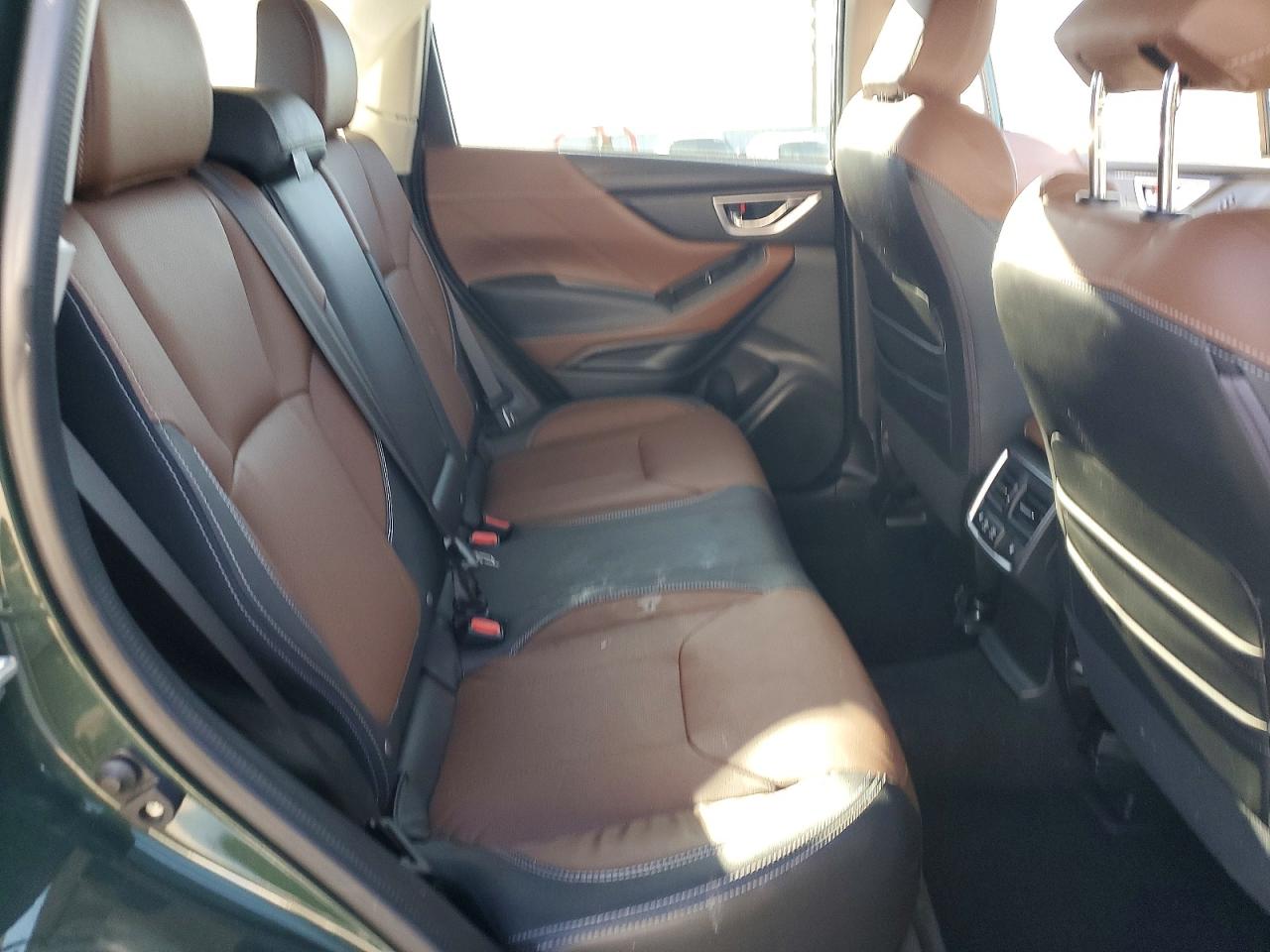 2022 SUBARU FORESTER photo 11