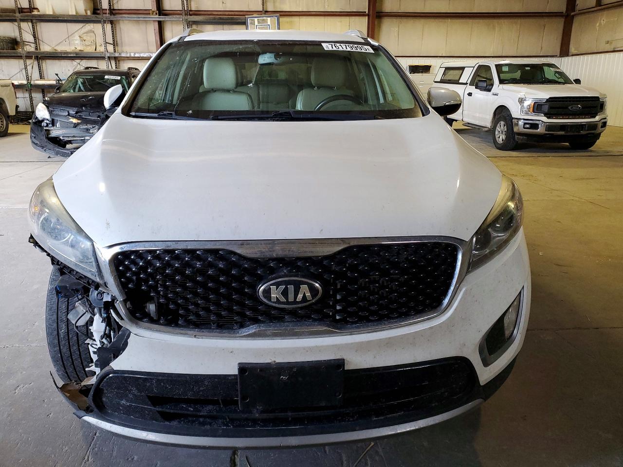 2017 KIA SORENTO EX photo 9