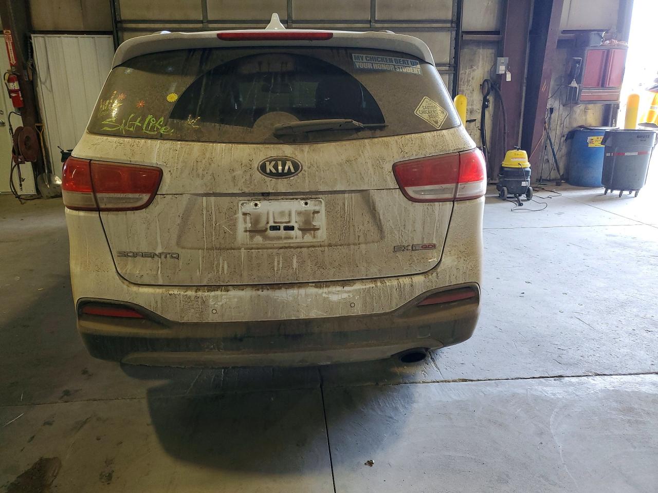2017 KIA SORENTO EX photo 11