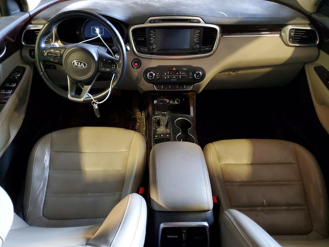 2017 KIA SORENTO EX photo 15