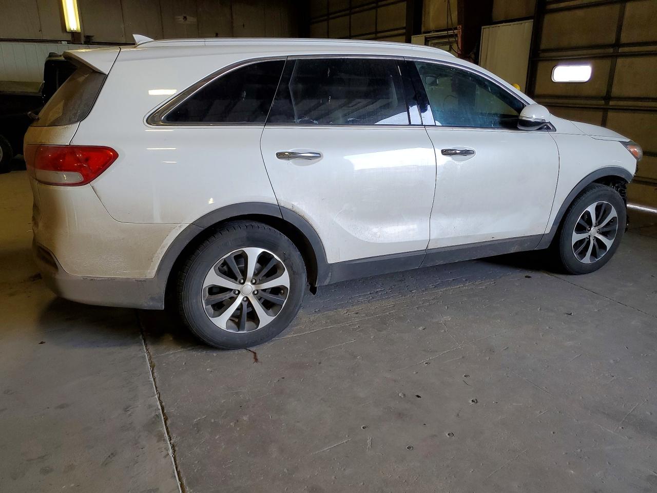 2017 KIA SORENTO EX photo 5
