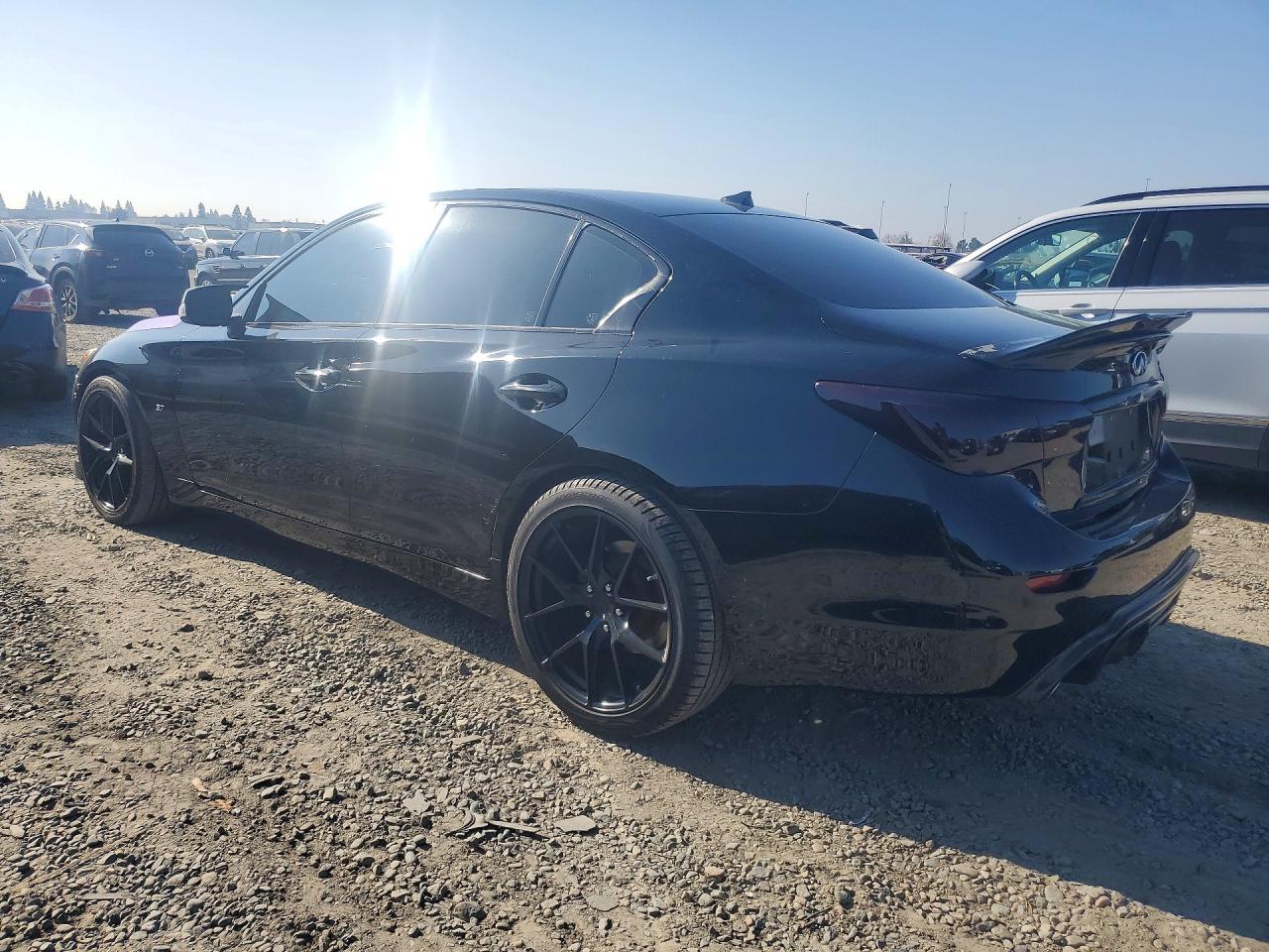 2015 INFINITI Q50 BASE photo 2