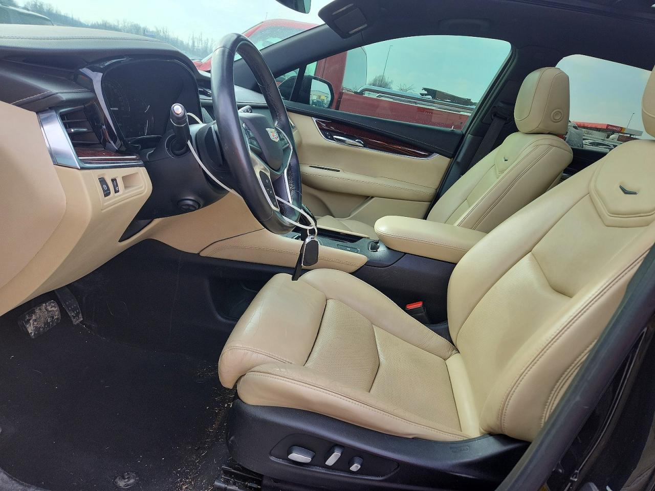 2017 CADILLAC XT5 LUXURY photo 13