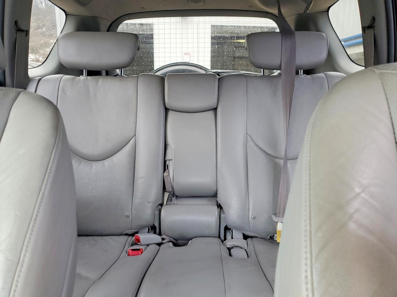 2010 TOYOTA RAV4 LIMITED photo 19