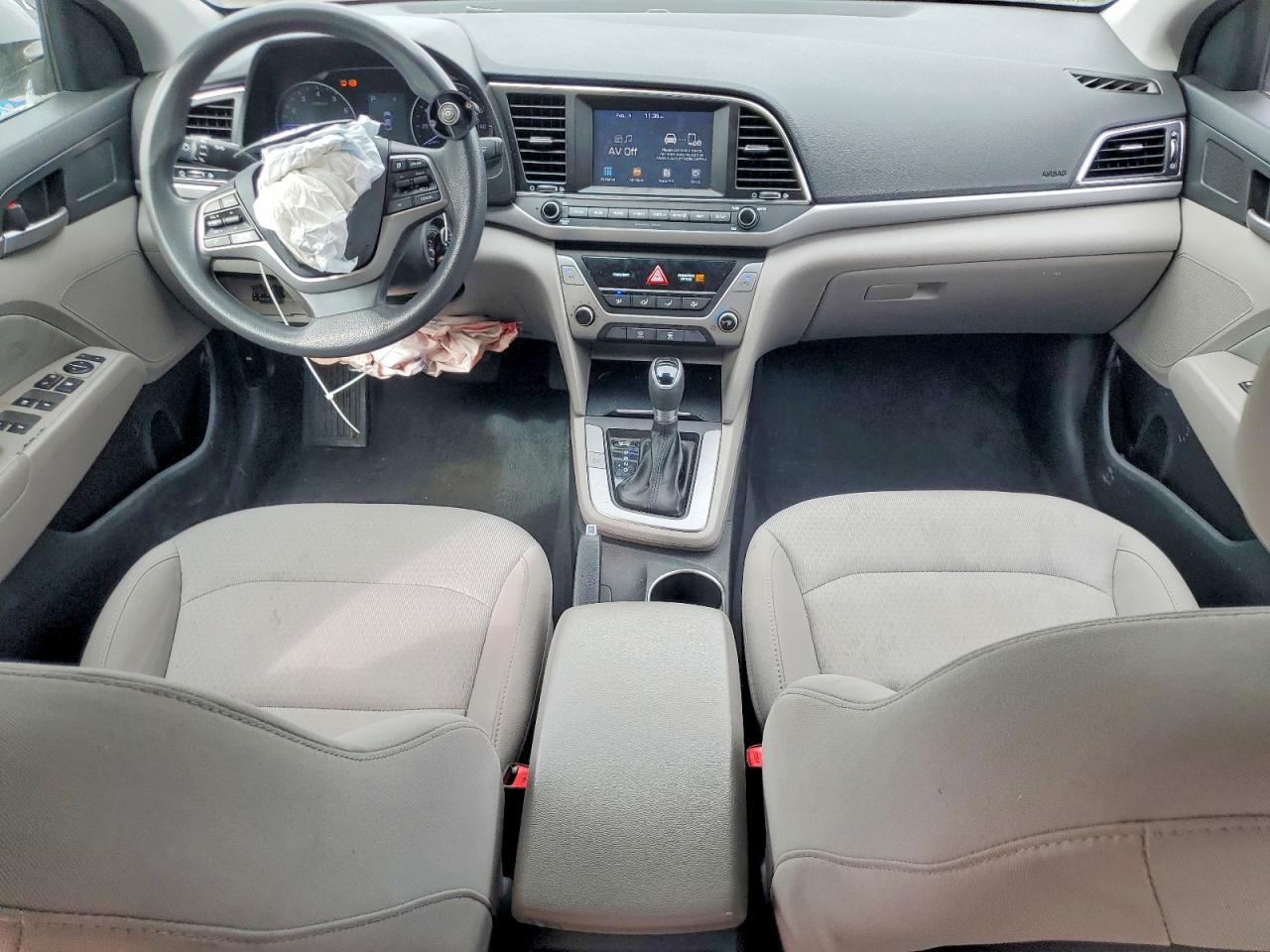 2018 HYUNDAI ELANTRA SEL photo 29