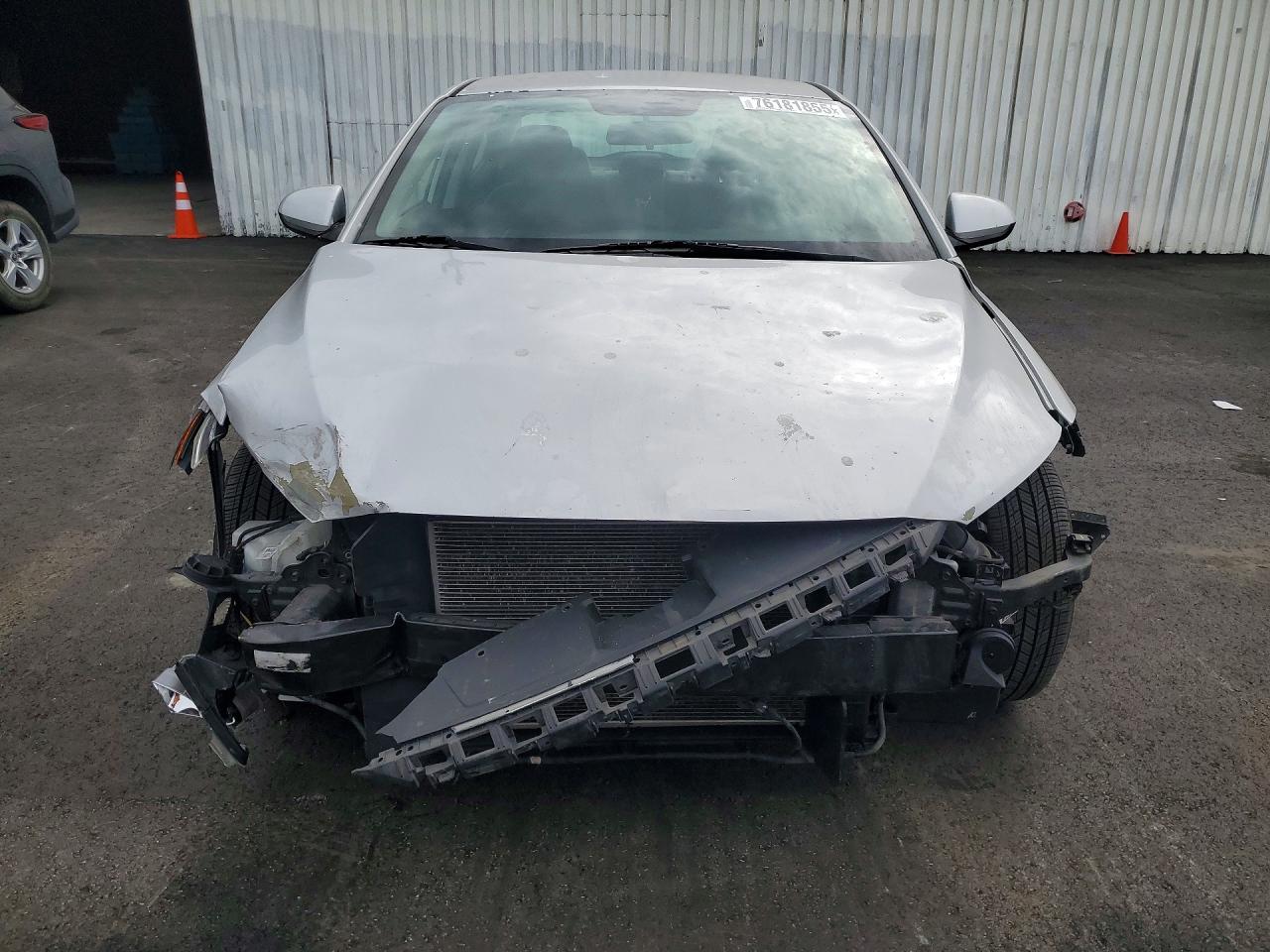 2018 HYUNDAI ELANTRA SEL photo 17
