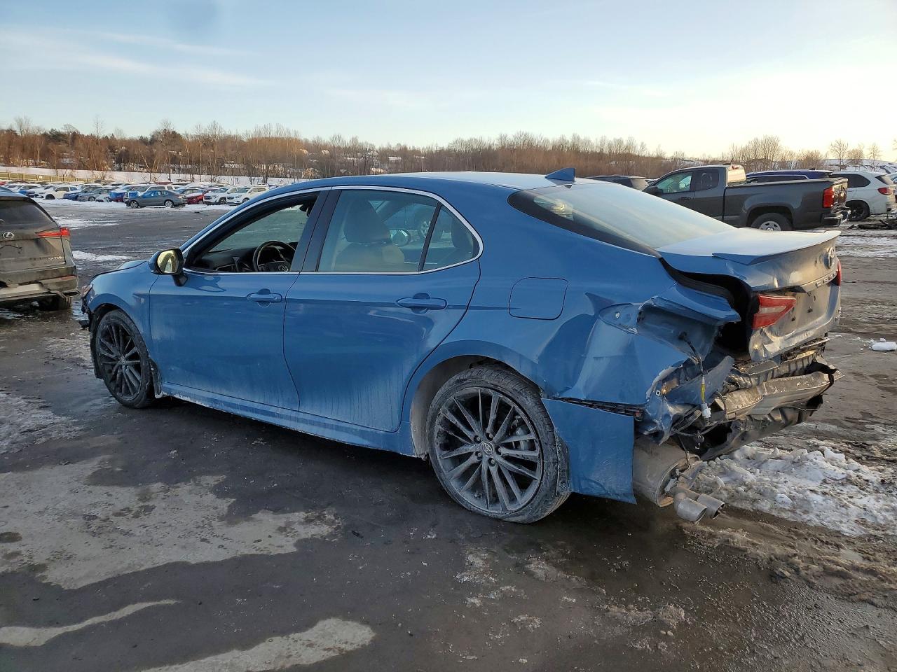 2023 TOYOTA CAMRY XSE photo 4
