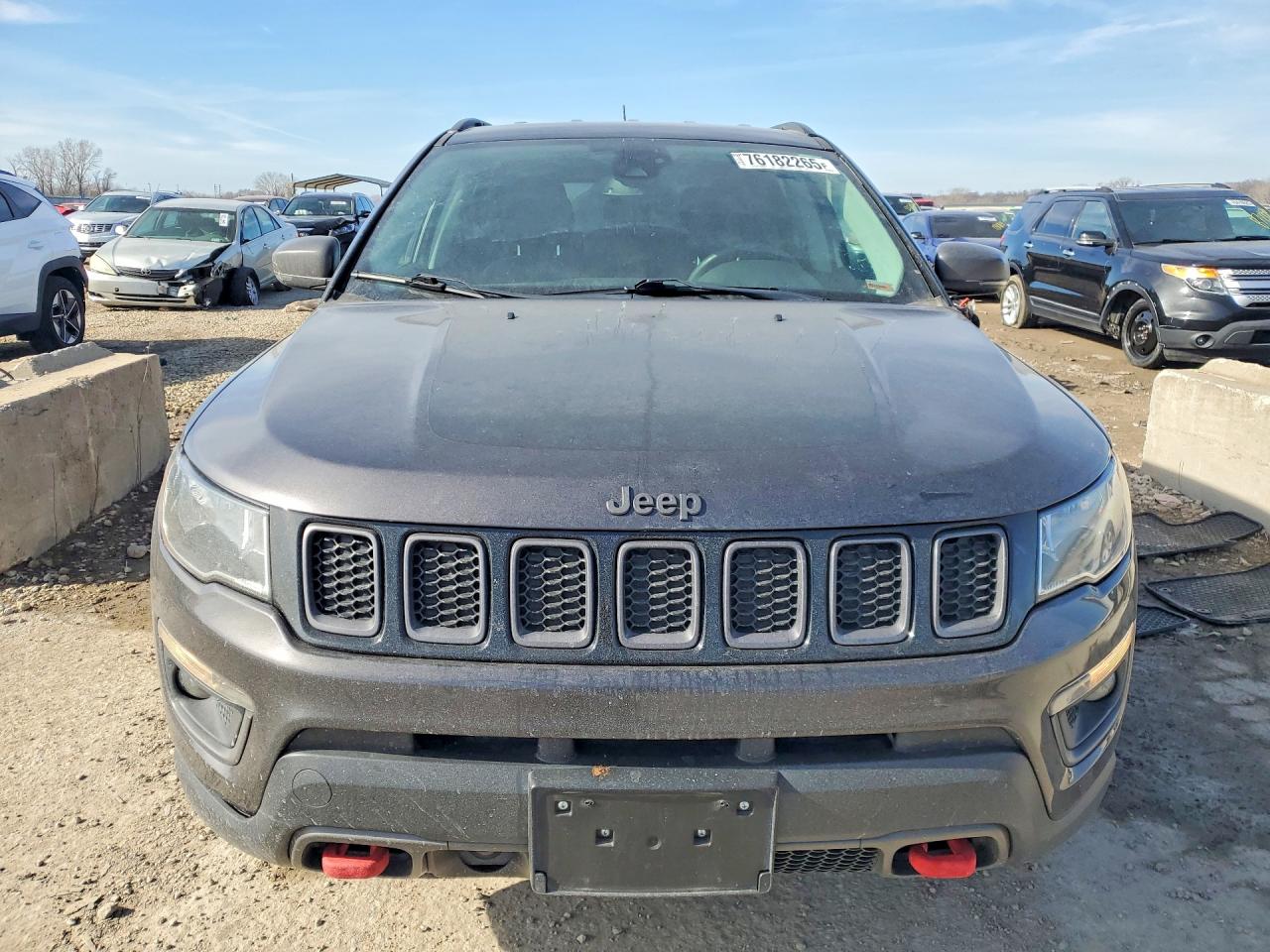 2021 JEEP COMPASS TRAILHAWK photo 9