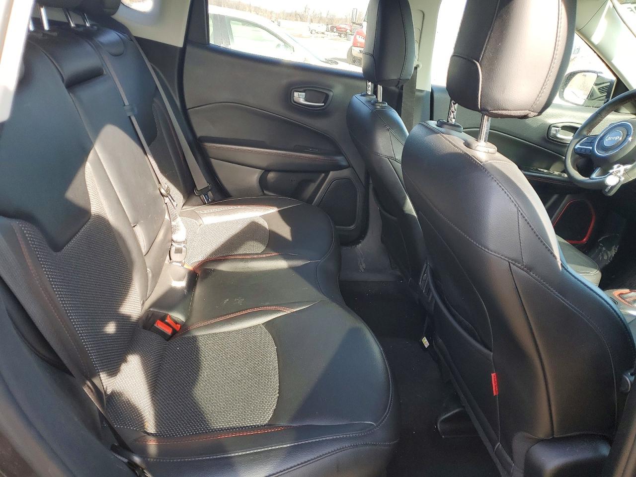 2021 JEEP COMPASS TRAILHAWK photo 21