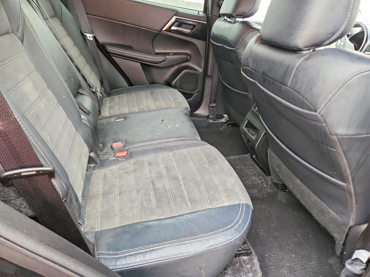 2024 MITSUBISHI OUTLANDER SE photo 41