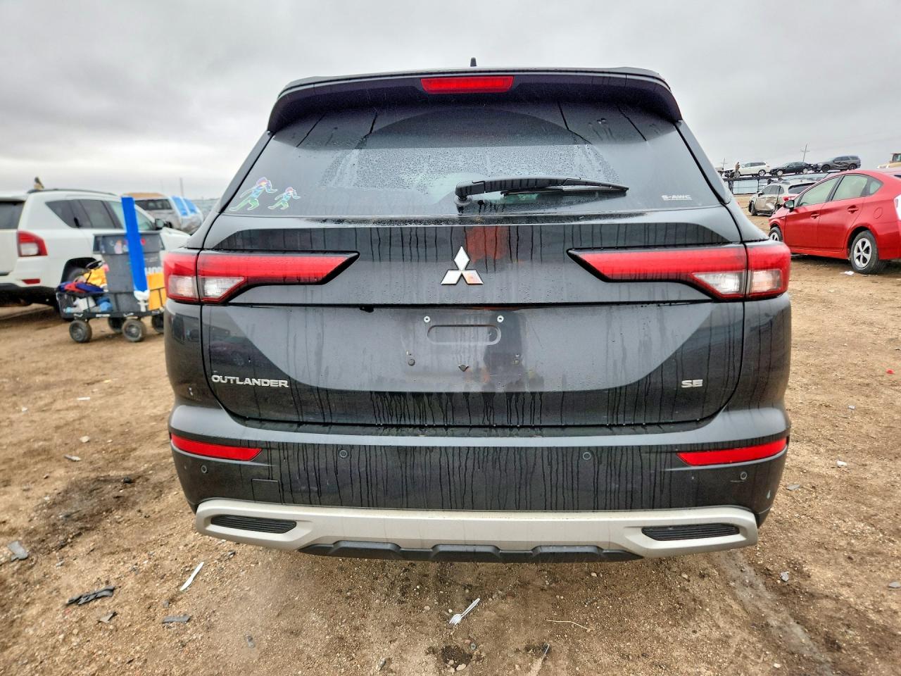 2024 MITSUBISHI OUTLANDER SE photo 21