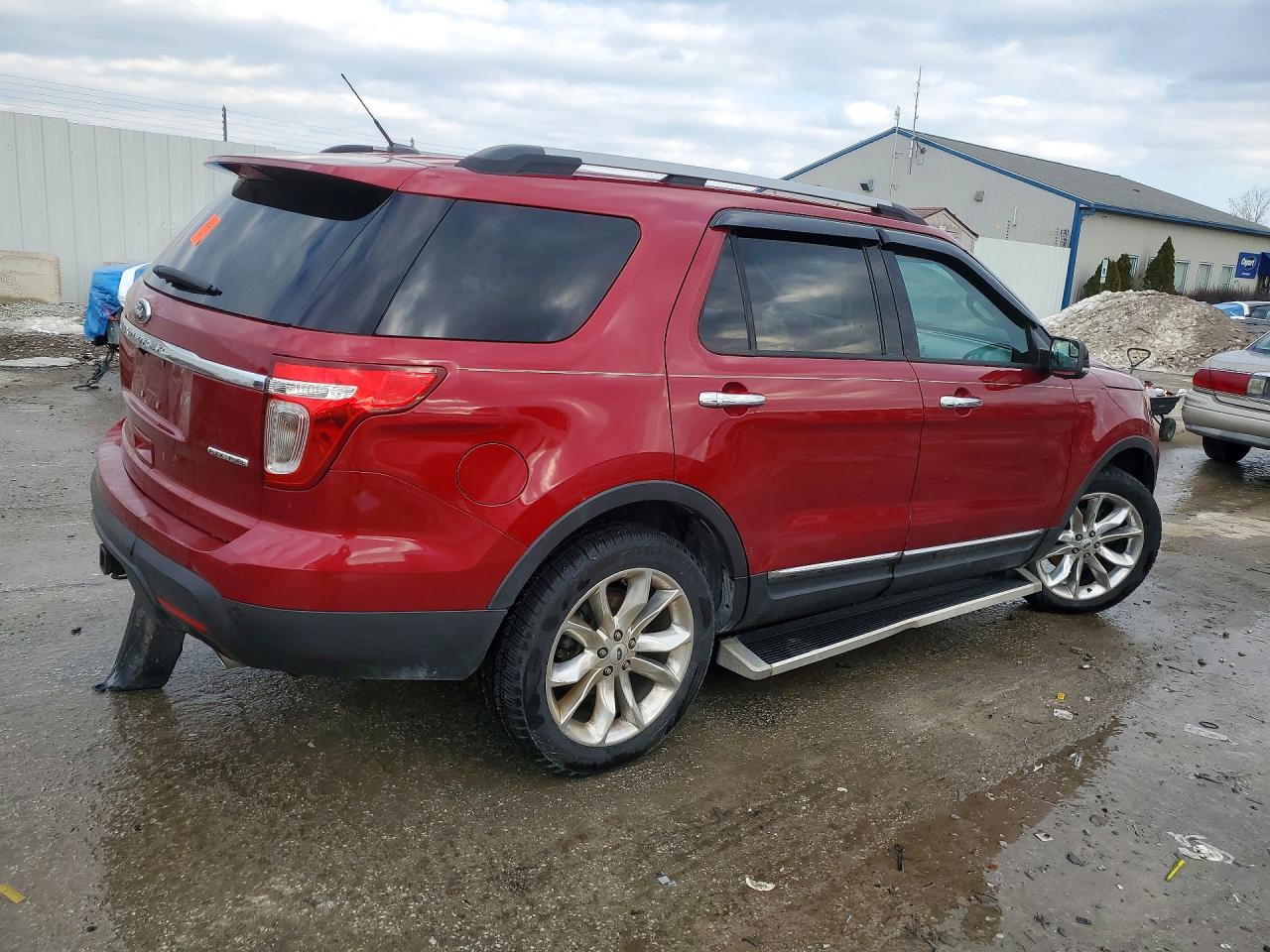 2013 FORD EXPLORER XLT photo 5