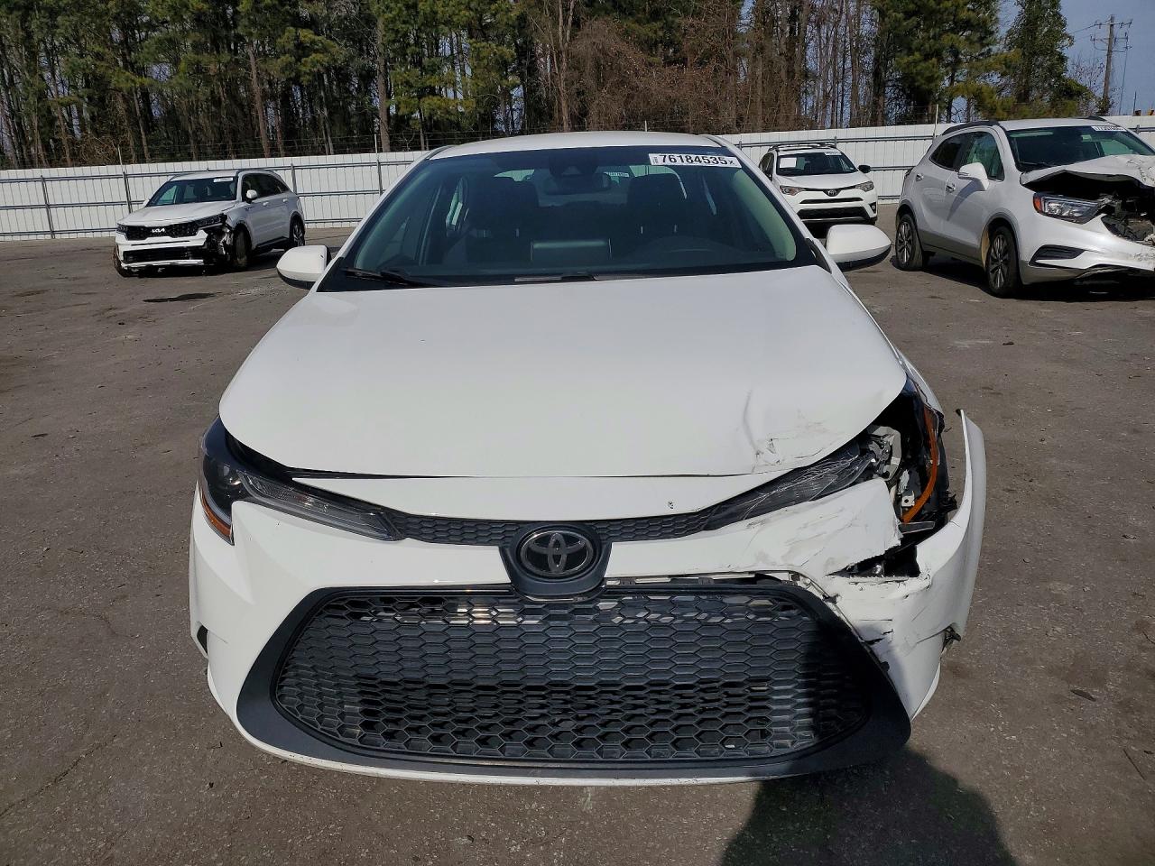 2020 TOYOTA COROLLA LE photo 13