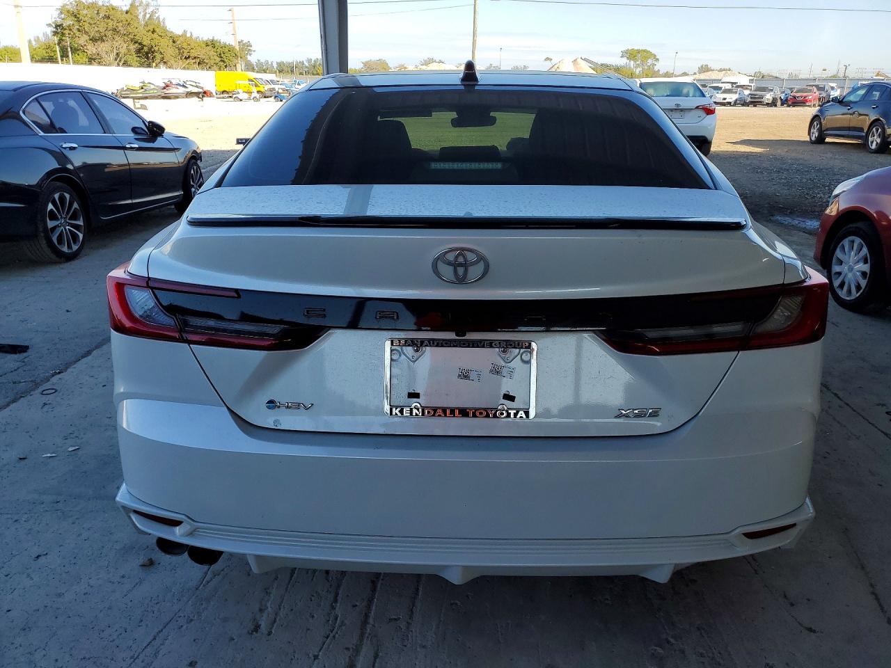 2025 TOYOTA CAMRY XSE photo 11