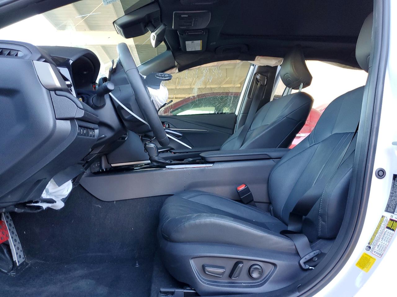 2025 TOYOTA CAMRY XSE photo 13