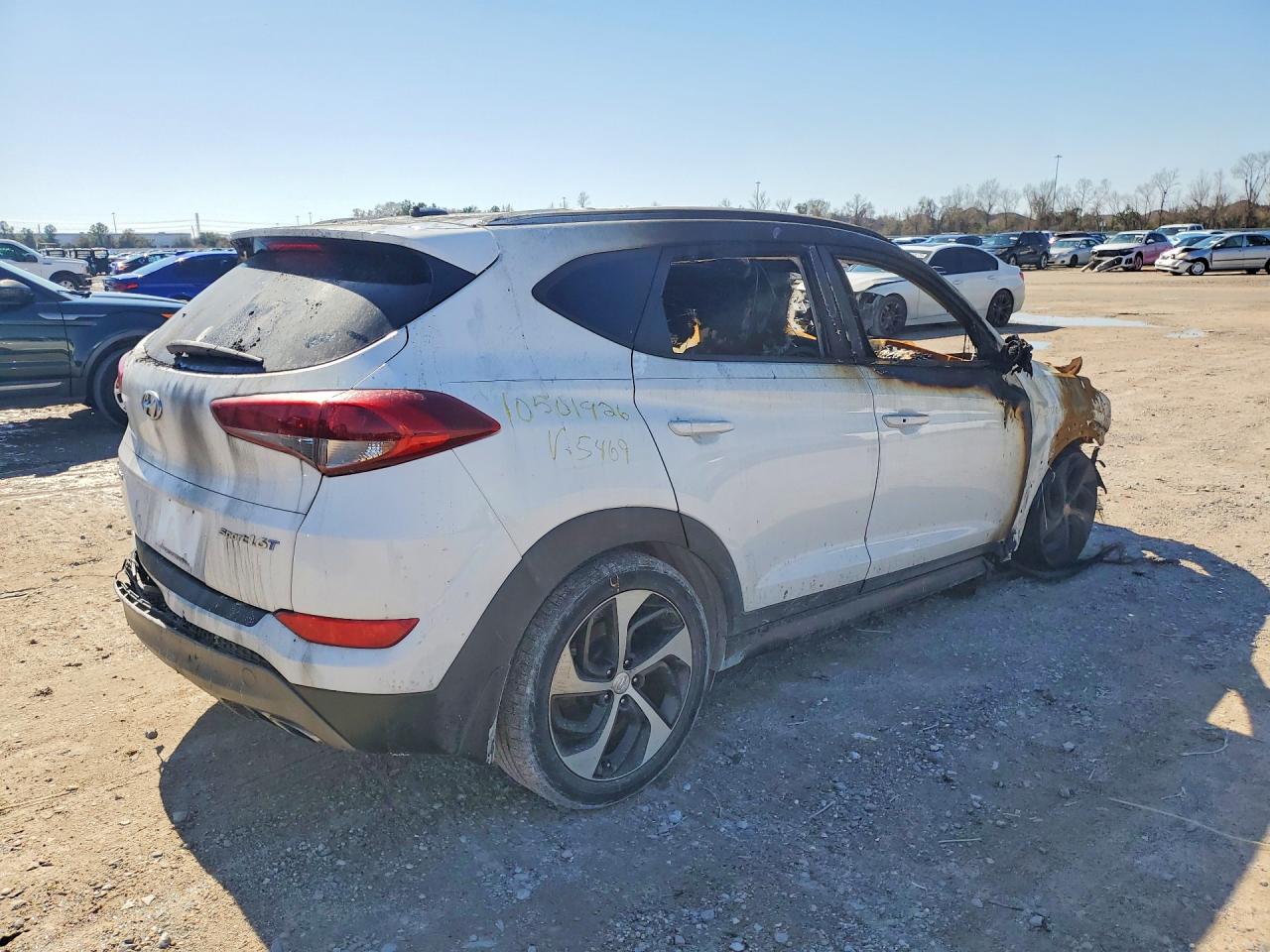 2016 HYUNDAI TUCSON photo 5