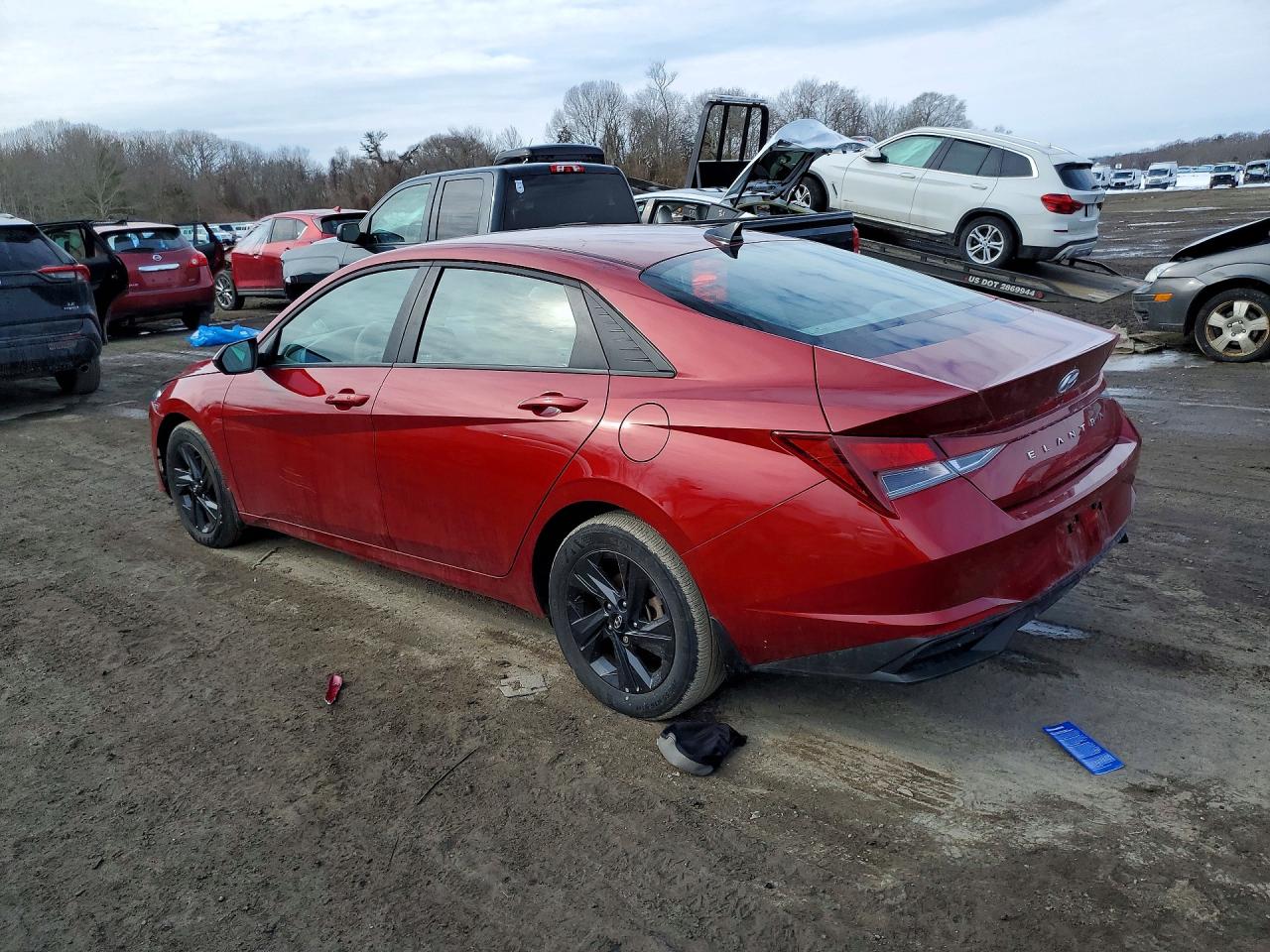 2023 HYUNDAI ELANTRA SEL photo 3