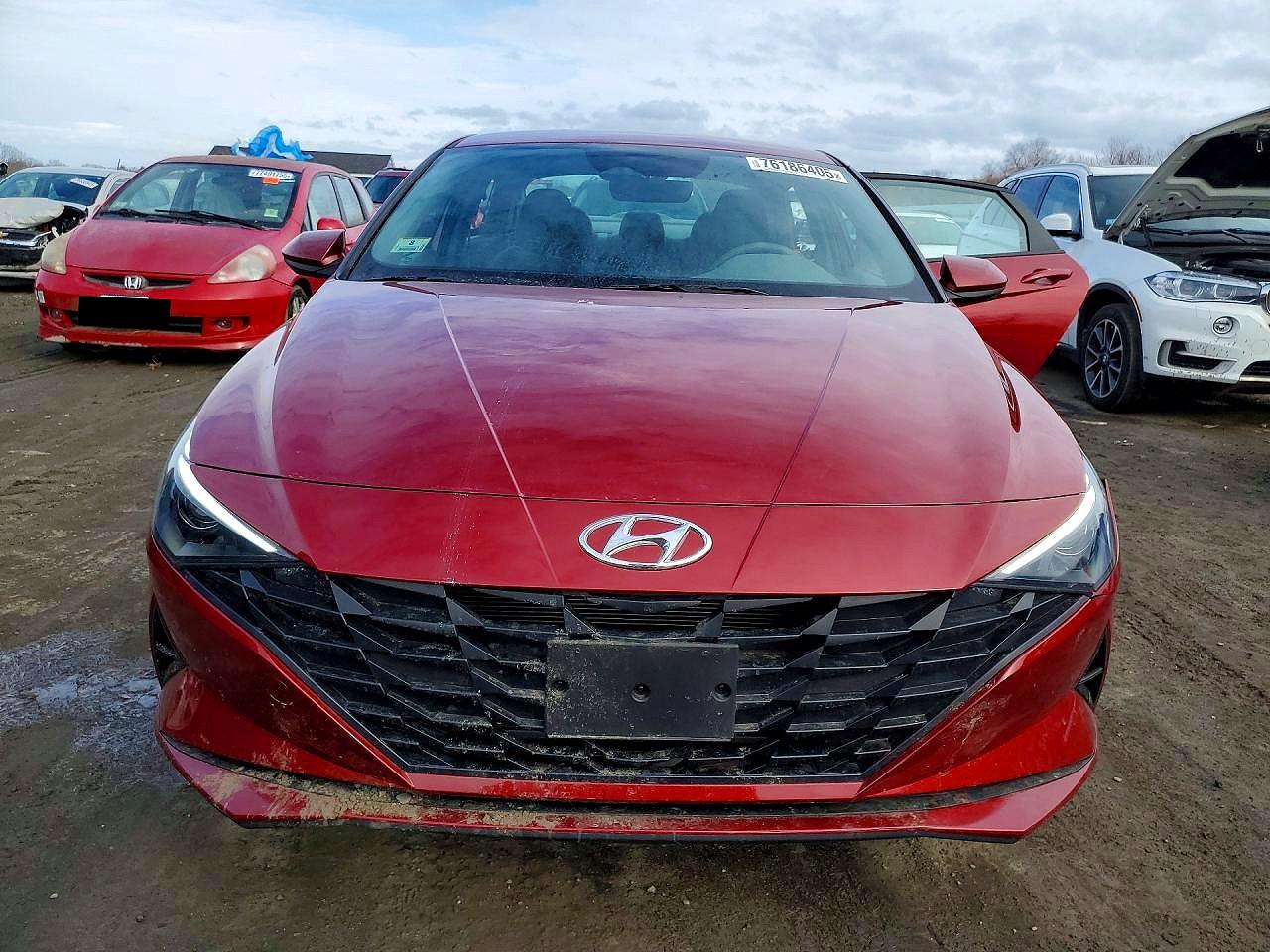 2023 HYUNDAI ELANTRA SEL photo 9