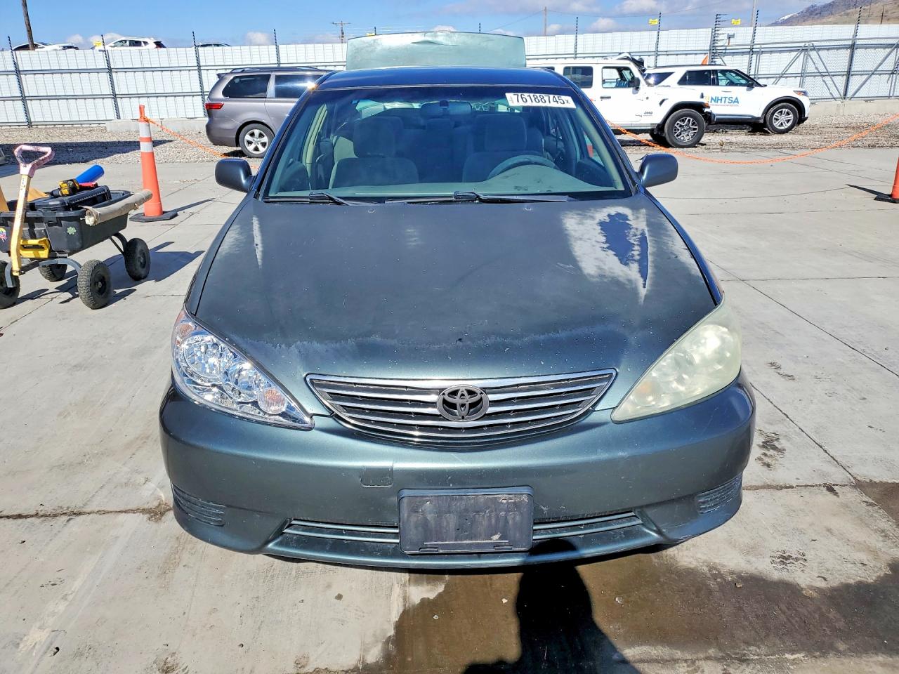2006 TOYOTA CAMRY LE photo 9