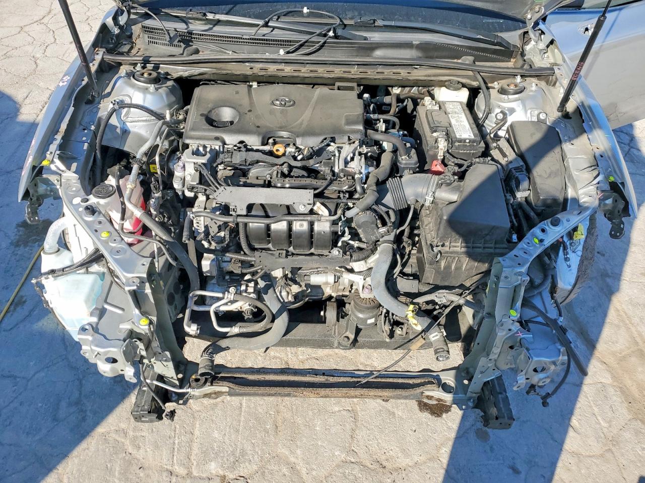 2020 TOYOTA CAMRY SE photo 31