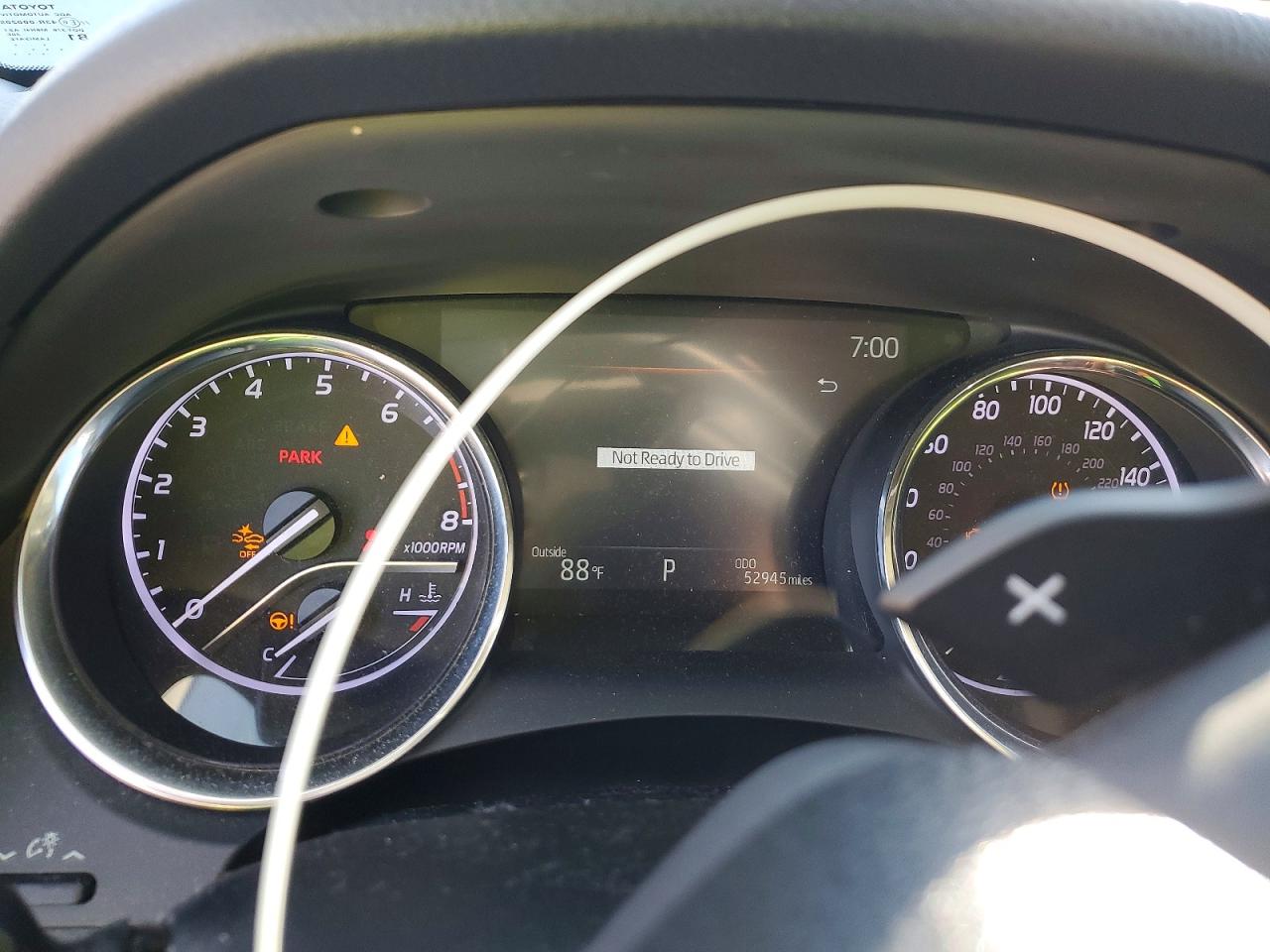 2020 TOYOTA CAMRY SE photo 25