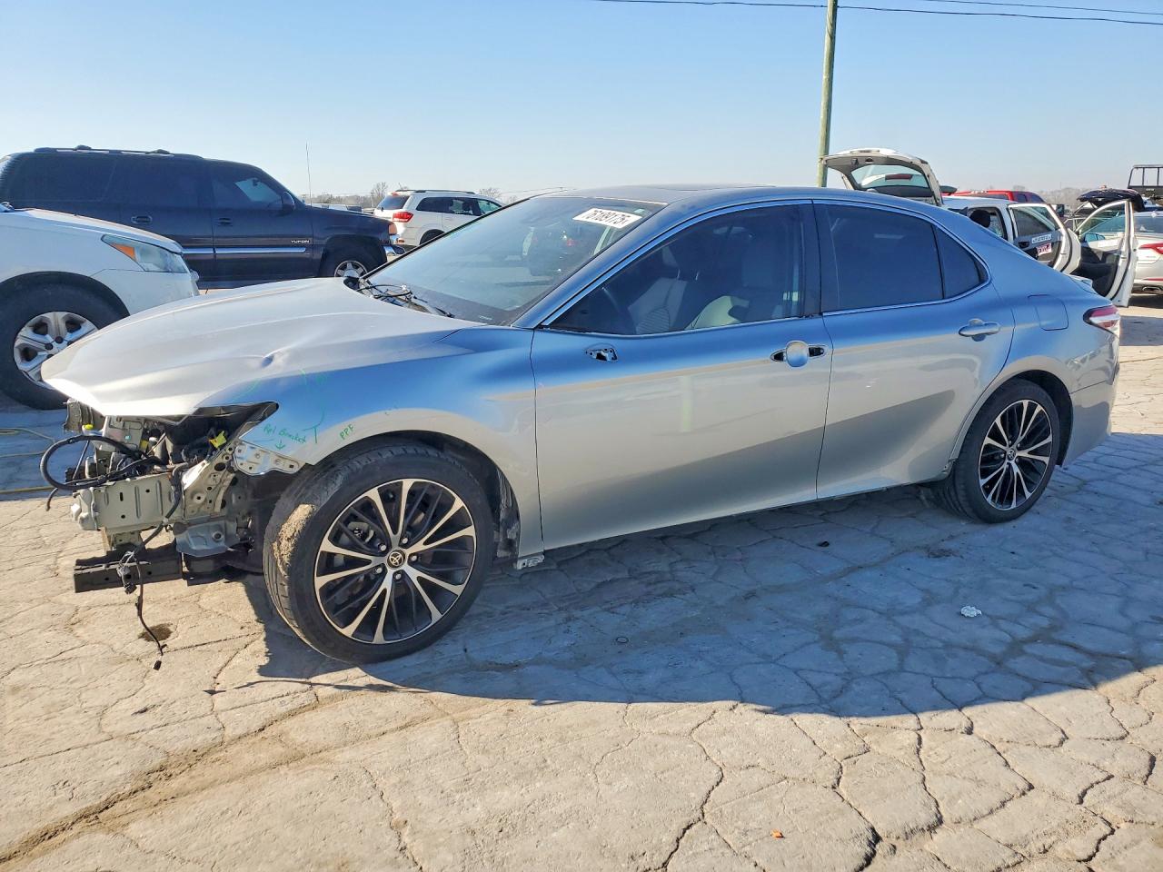 2020 TOYOTA CAMRY