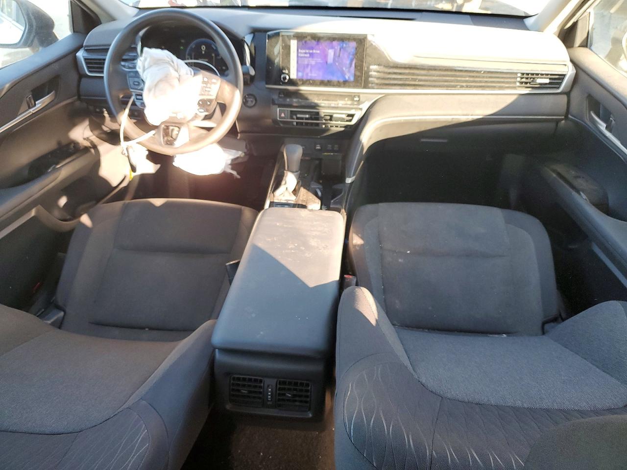 2025 TOYOTA CAMRY XSE photo 8
