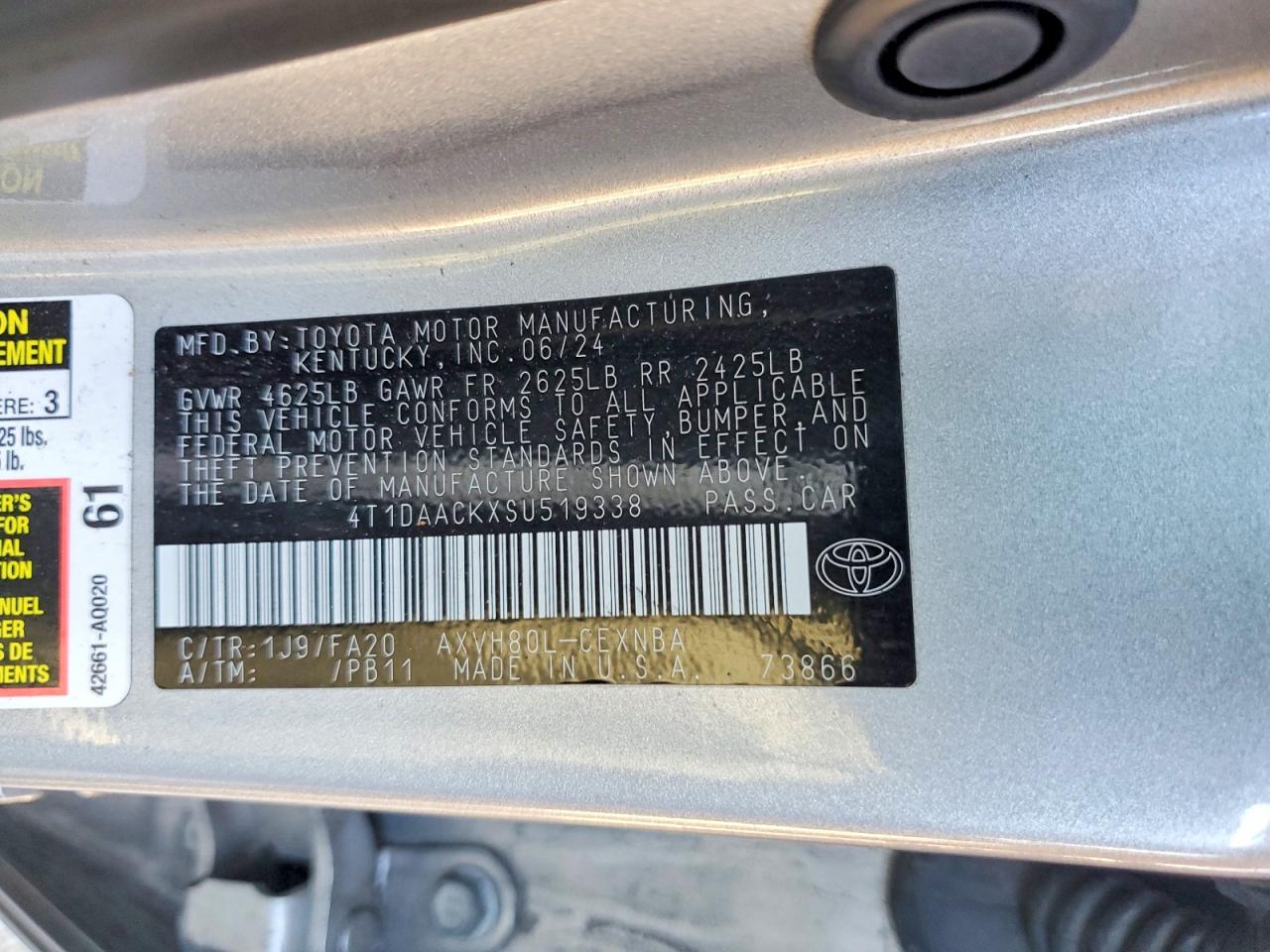 2025 TOYOTA CAMRY XSE photo 12