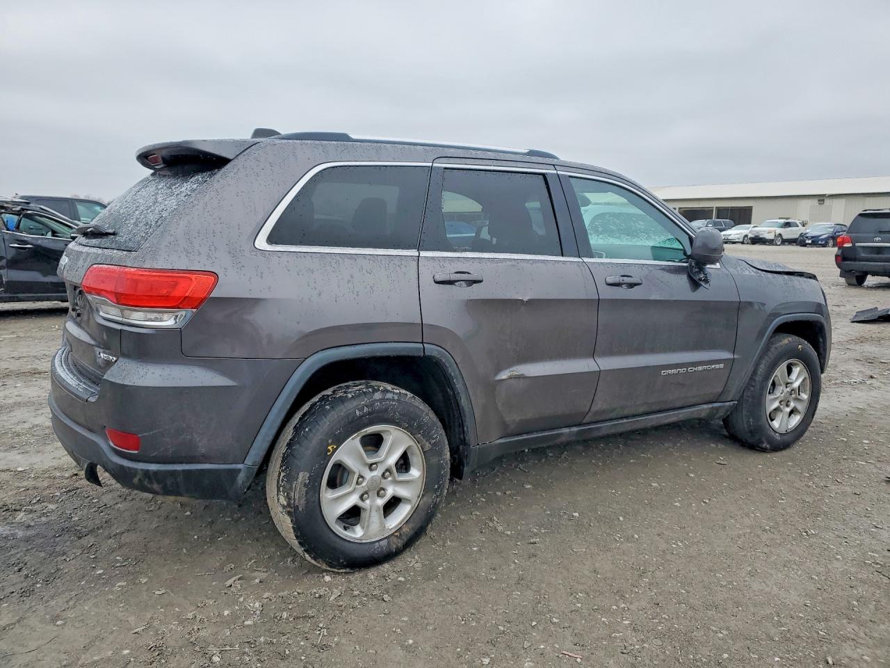 2015 JEEP GRAND CHEROKEE LAREDO photo 5