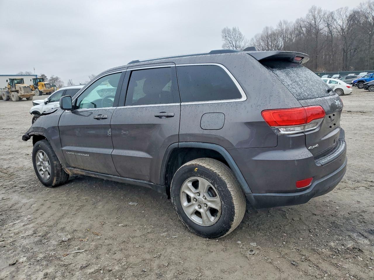 2015 JEEP GRAND CHEROKEE LAREDO photo 3
