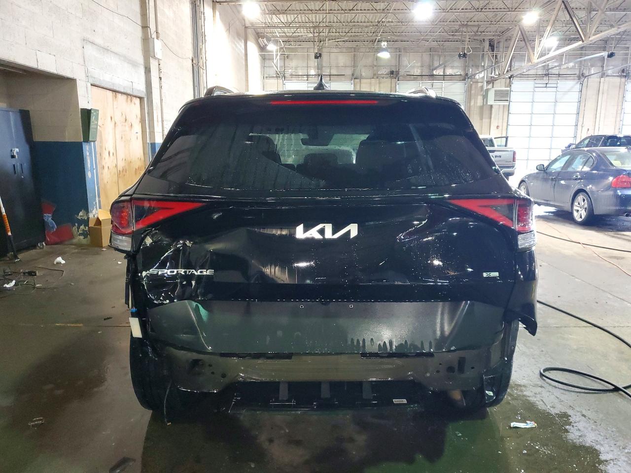 2023 KIA SPORTAGE X-LINE photo 11