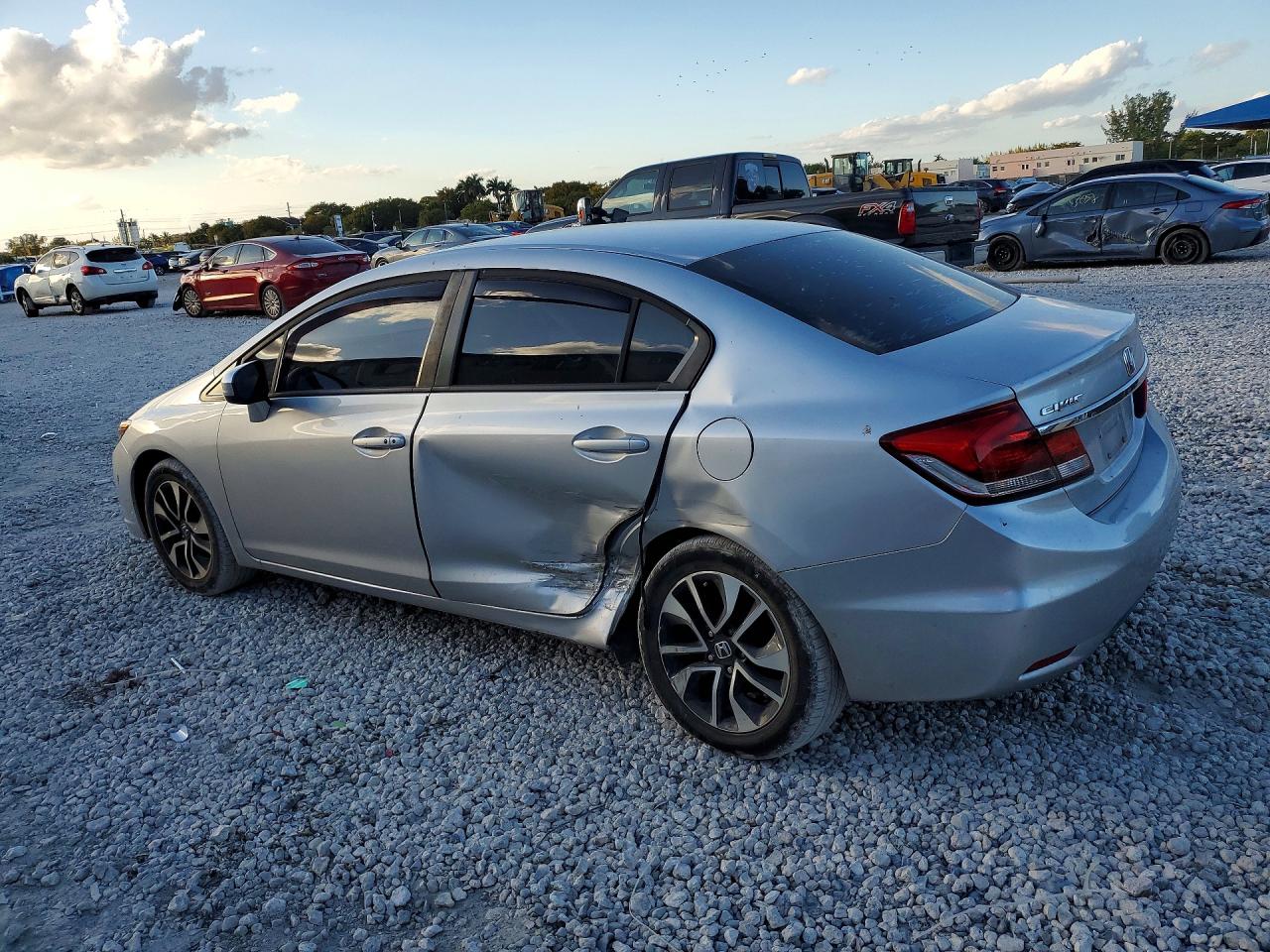 2014 HONDA CIVIC EX photo 2