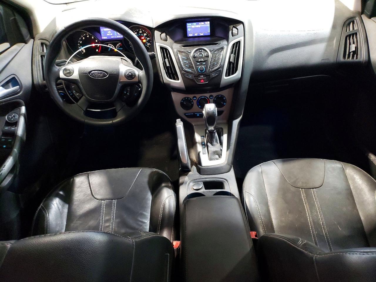2013 FORD FOCUS SE photo 8