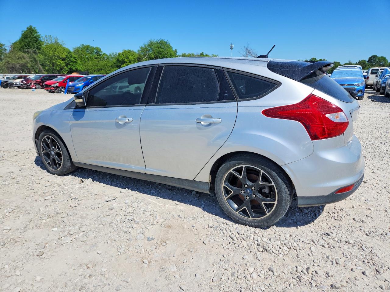 2013 FORD FOCUS SE photo 2