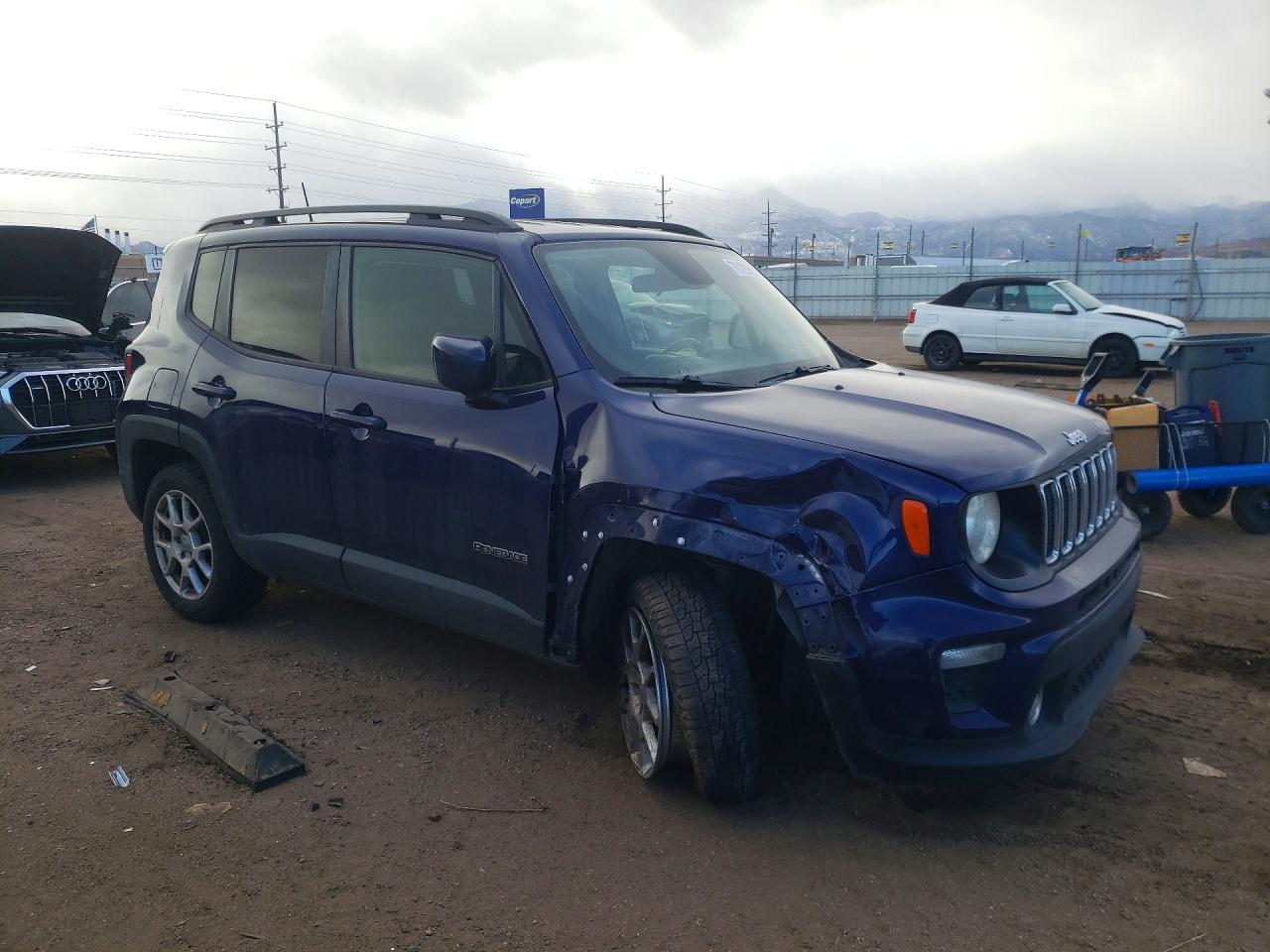 2019 JEEP RENEGADE LATITUDE photo 4
