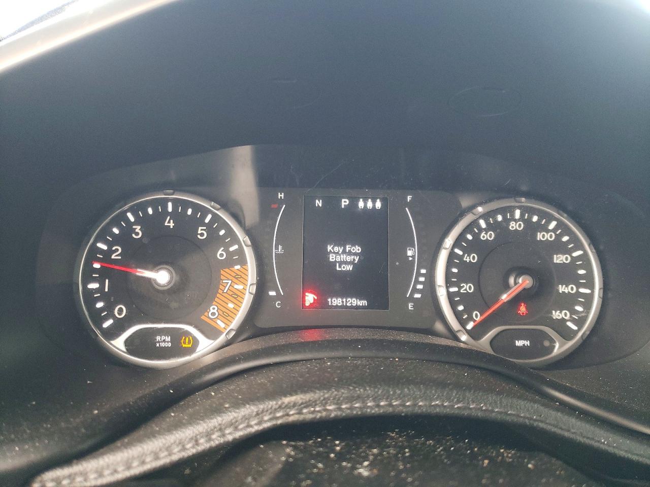 2019 JEEP RENEGADE LATITUDE photo 9