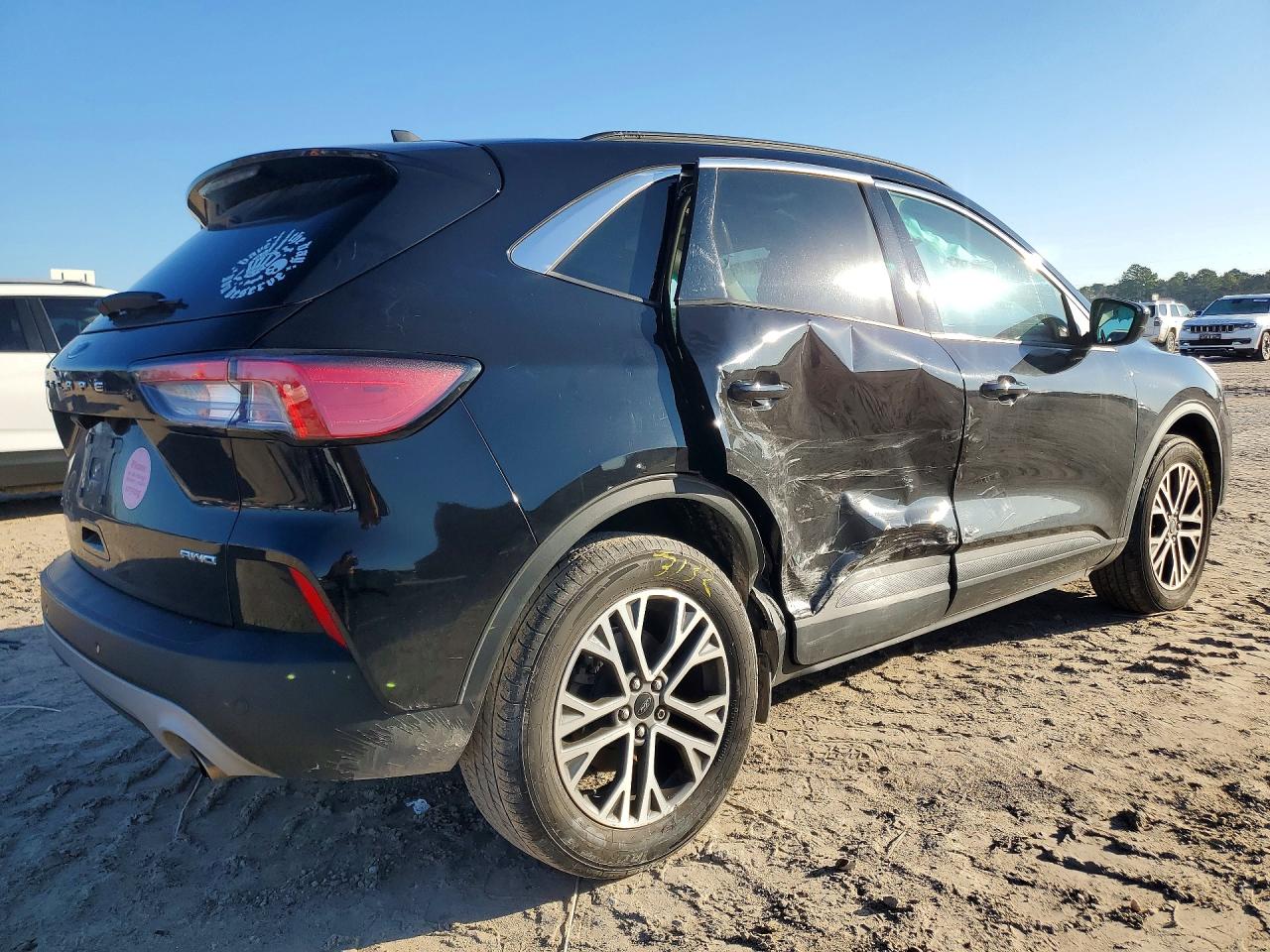 2022 FORD ESCAPE SEL photo 5