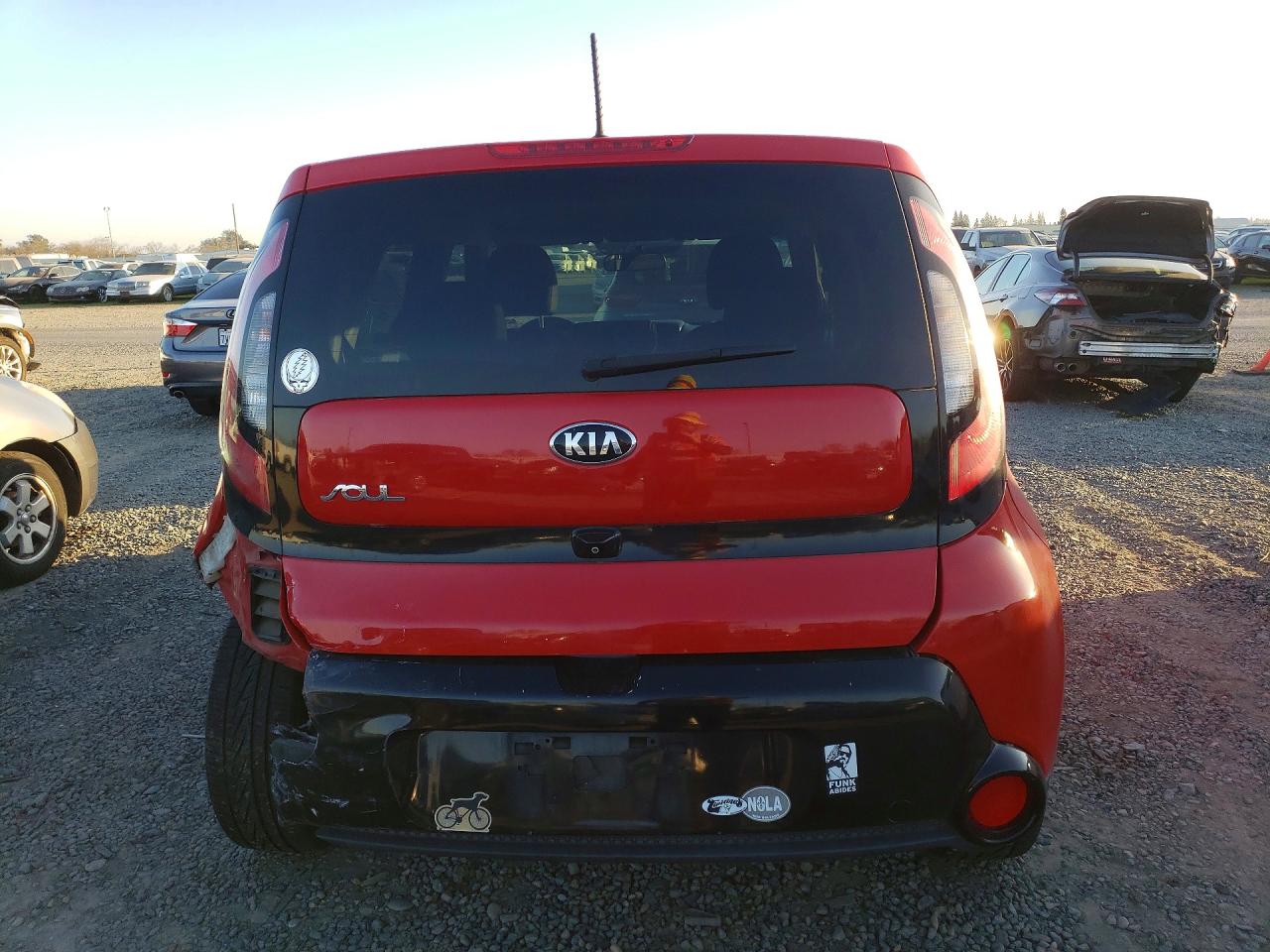 2016 KIA SOUL + photo 11