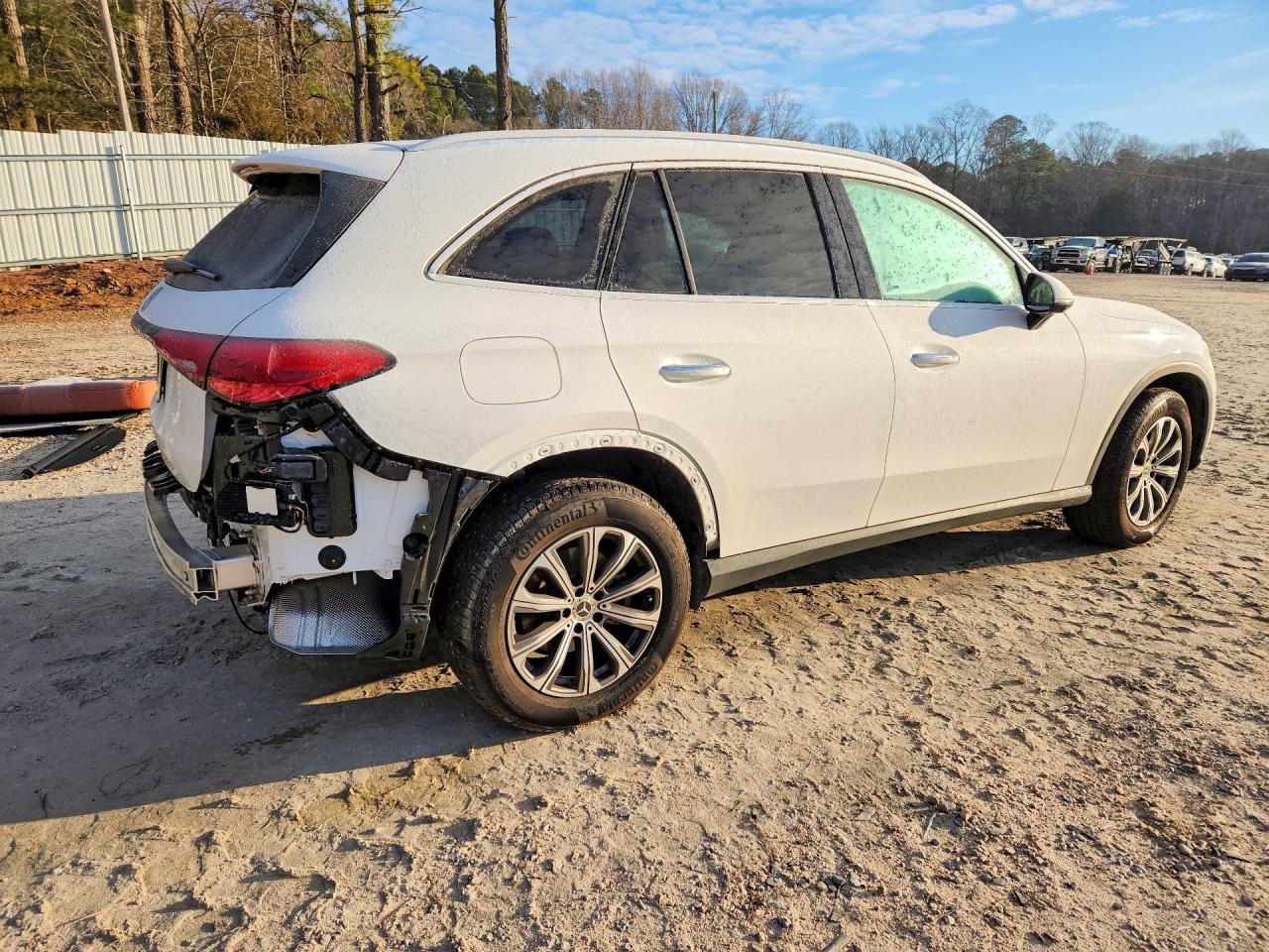 2025 MERCEDES-BENZ GLC 300 photo 7