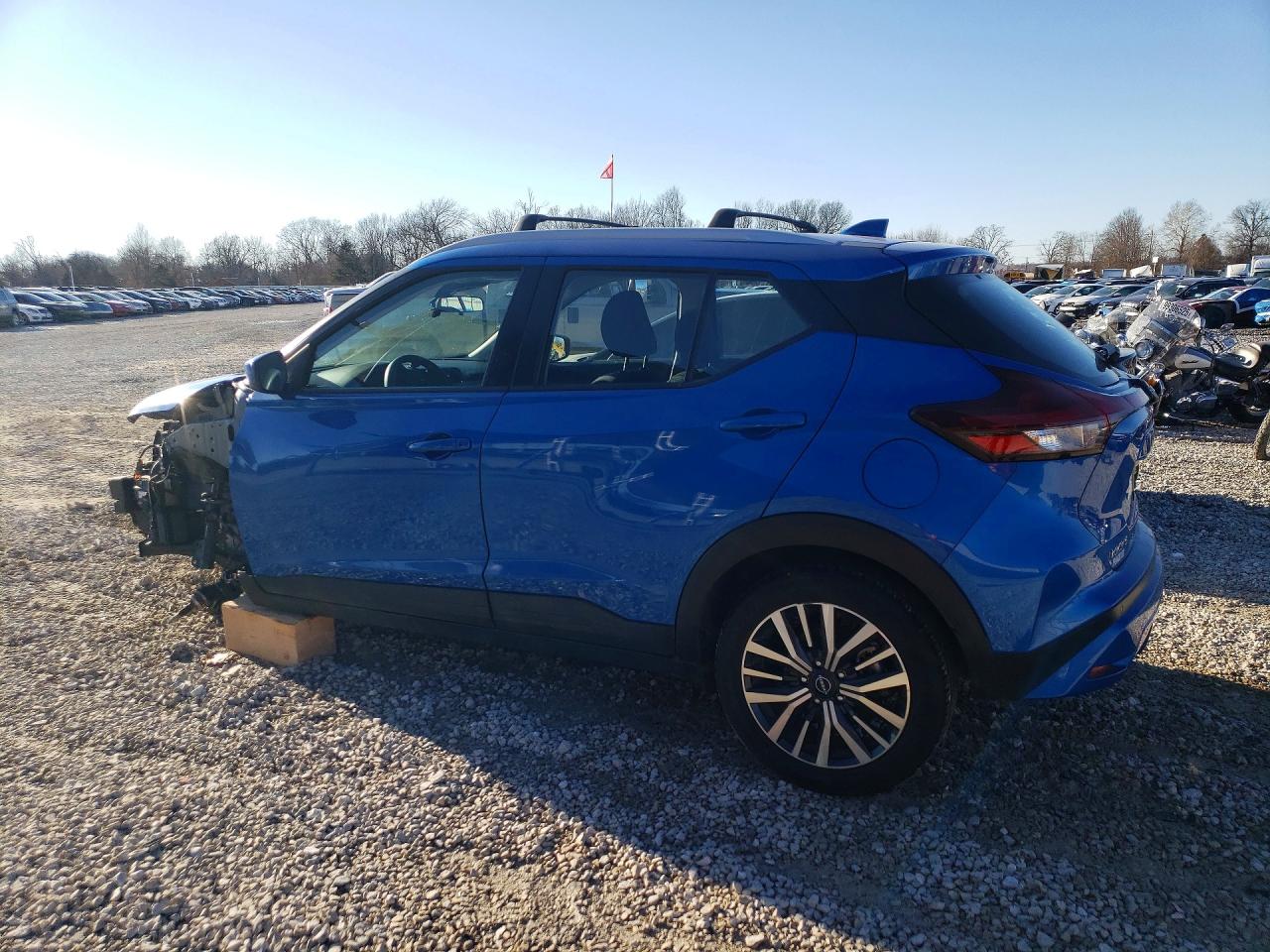 2022 NISSAN KICKS SV photo 3