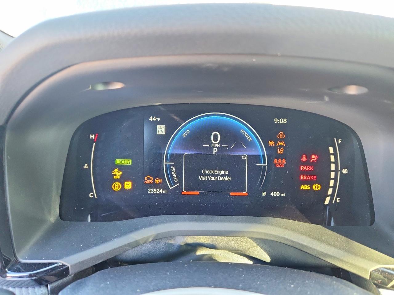 2025 TOYOTA CAMRY SE photo 9