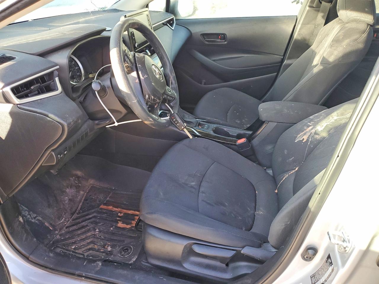 2022 TOYOTA COROLLA LE photo 7
