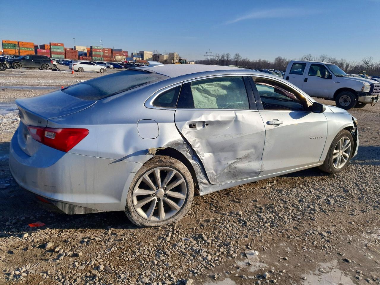 2018 CHEVROLET MALIBU LT photo 3