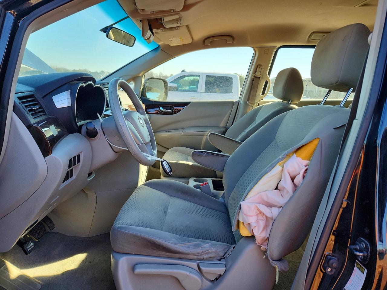 2016 NISSAN QUEST S photo 7