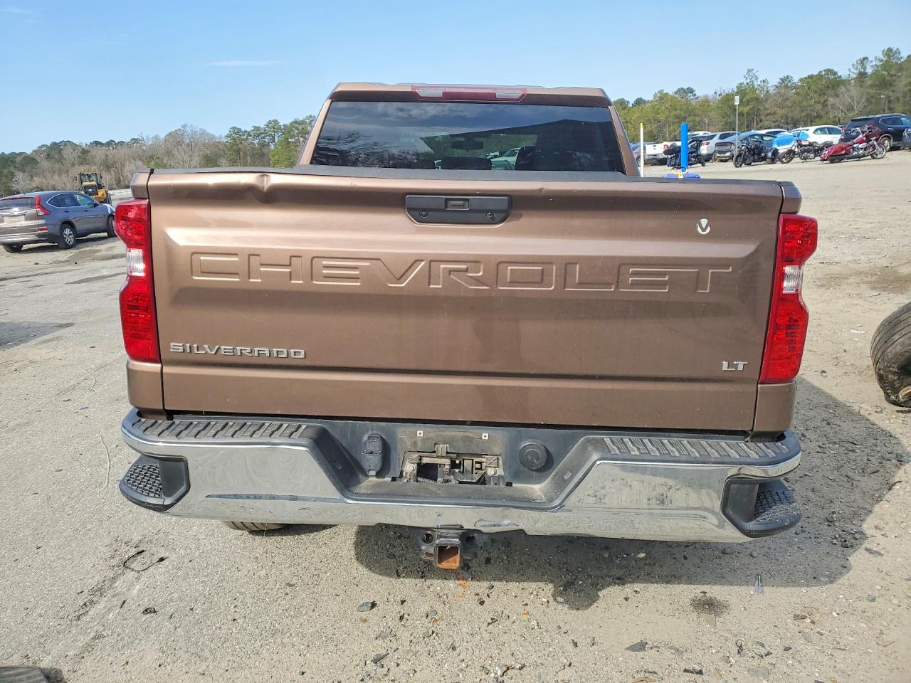 2019 CHEVROLET SILVERADO K1500 LT photo 16