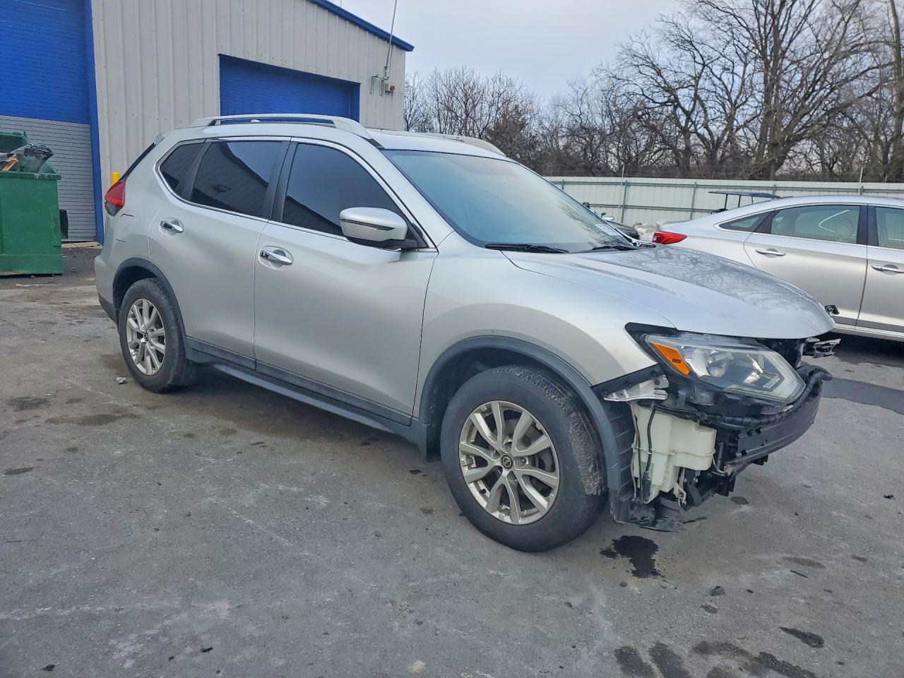 2017 NISSAN ROGUE S photo 7