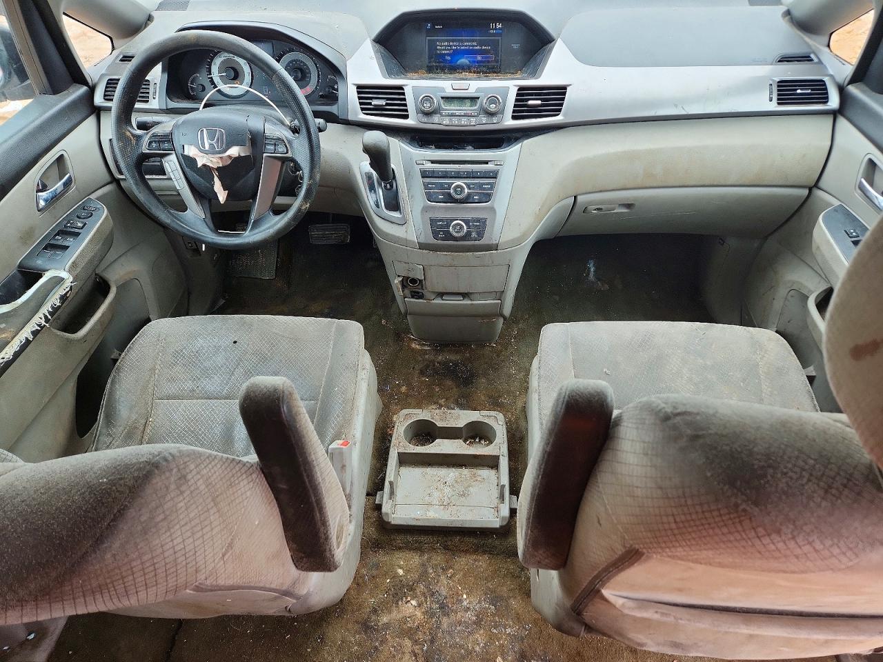 2016 HONDA ODYSSEY LX photo 8