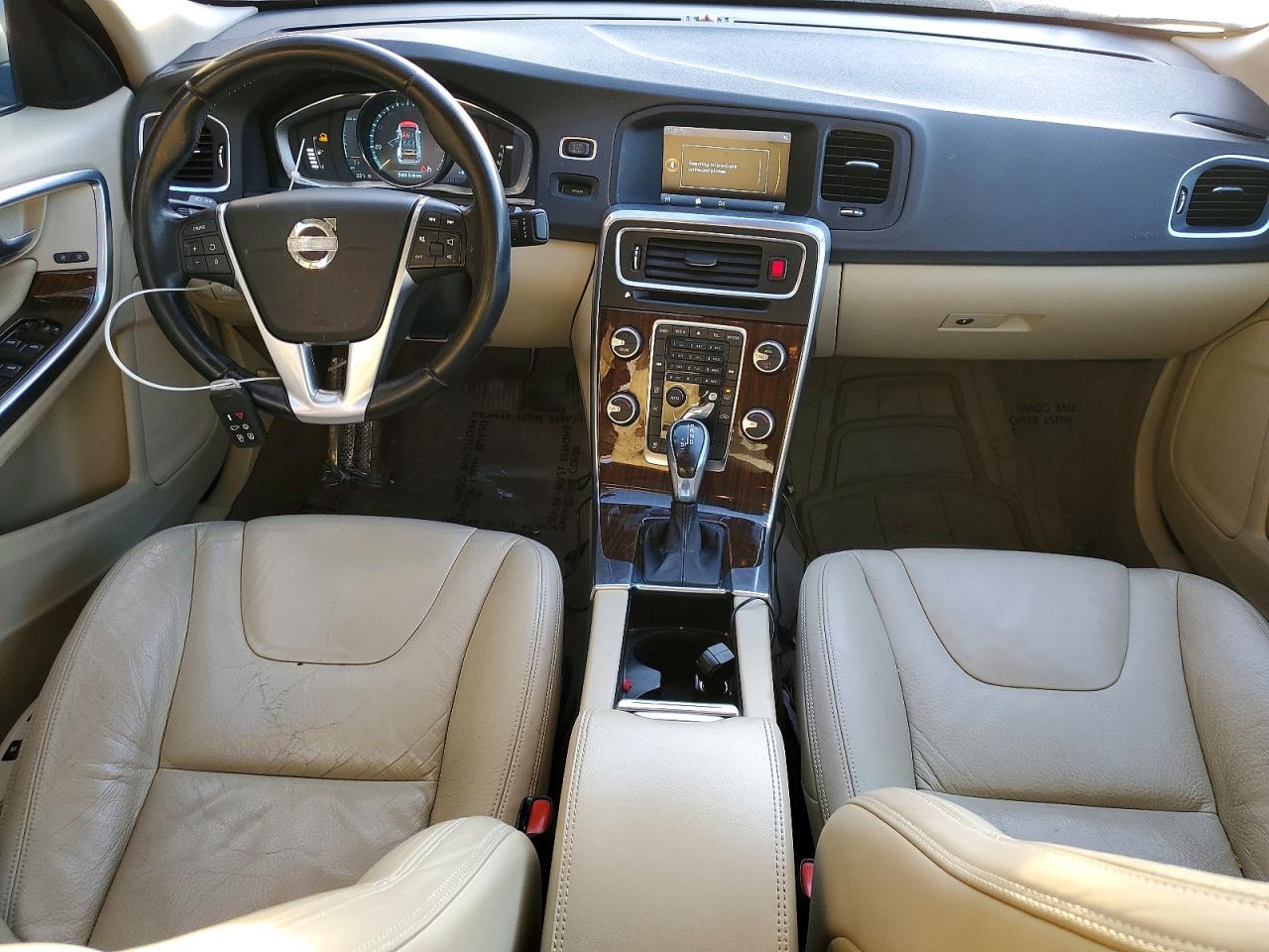 2014 VOLVO S60 T5 photo 15