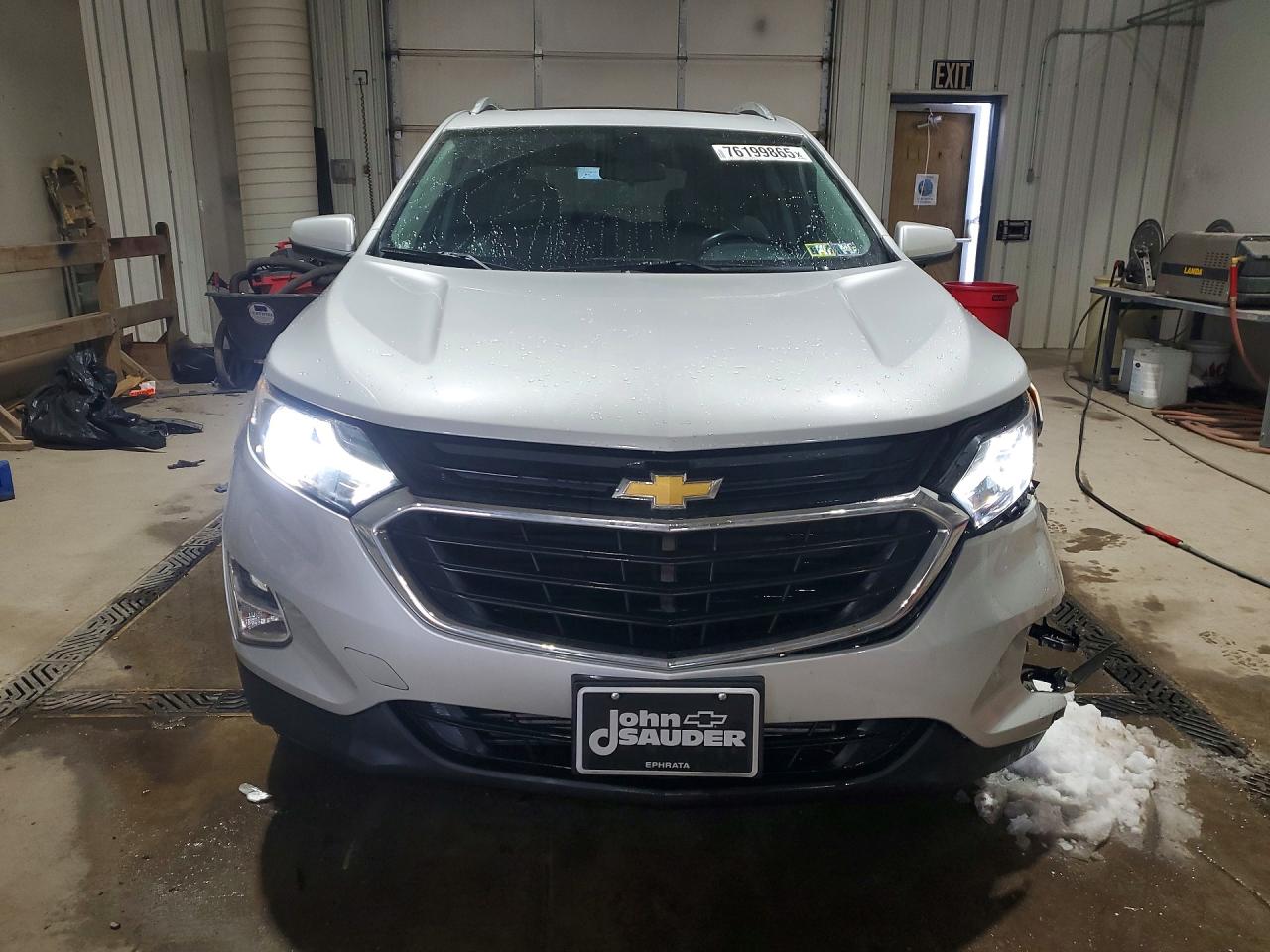 2018 CHEVROLET EQUINOX LT photo 9