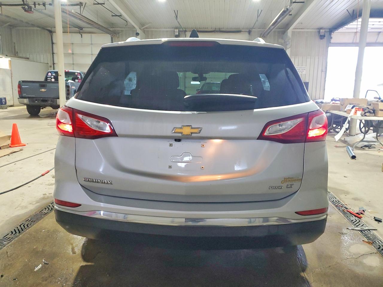 2018 CHEVROLET EQUINOX LT photo 11